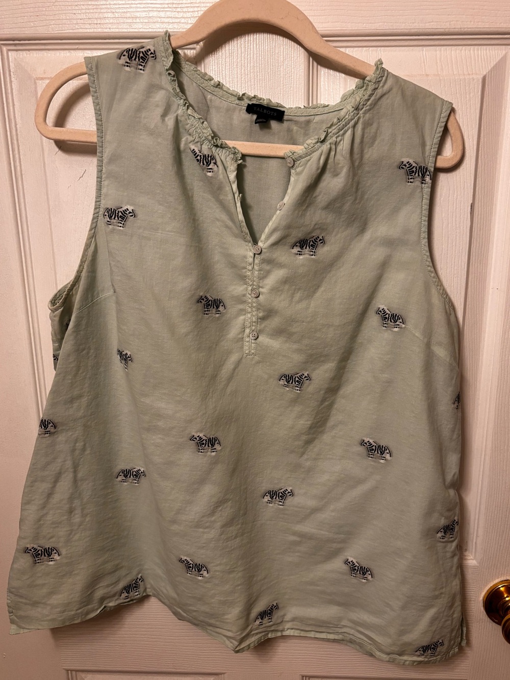 Talbots Sleeveless Light Green Embroidered Zebra Cotton Top